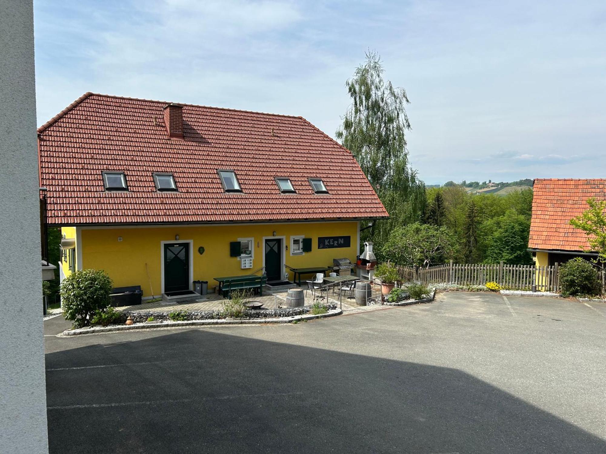 Haus-Eckberg 101 Hotell Gamlitz Exteriör bild